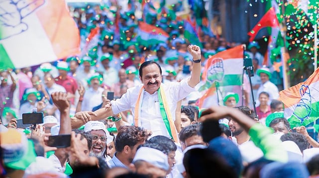 യാത്ര അവസാനിച്ചപ്പോള് ഐക്യം അകന്നു?; കോണ്ഗ്രസില് ഭിന്നത രൂക്ഷം, സ്റ്റിയറിങ്ങ് കമ്മിറ്റി യോഗത്തില് പങ്കെടുക്കാതെ വിഡി സതീശന്