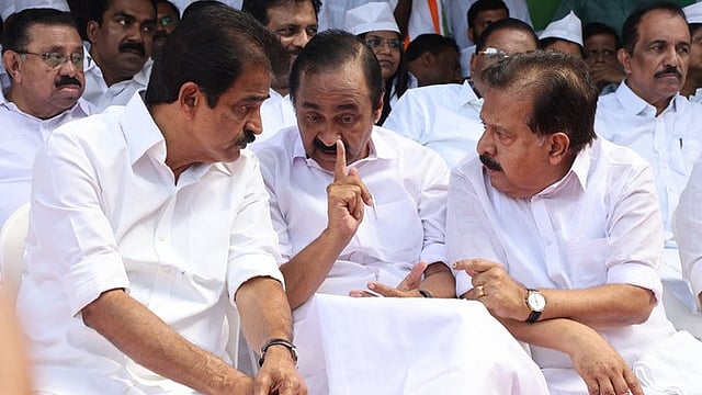 40 സ്ഥാനാര്ഥികളെ ഇന്ന് തീരുമാനിക്കും, ഡല്ഹിയില് കോണ്ഗ്രസ് നേതൃചര്ച്ച, പ്രഖ്യാപനം പിന്നീട്