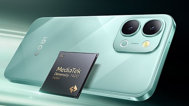 7,200 mAh ബാറ്ററി, 50എംപി മെയിന് കാമറ, പ്രാരംഭ വില 18,999 രൂപ; ഐക്യുഒഒയുടെ പുതിയ ഫോണ് വിപണിയില്