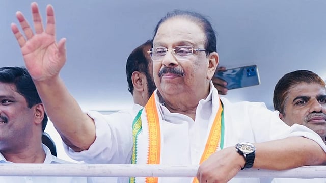 ഒടുവില് വഴങ്ങി ഹൈക്കമാന്ഡ്, ഇടപെട്ട് ചെന്നിത്തലയും ആന്റണിയും; കെ സുധാകരന് കണ്ണൂരില് മത്സരിച്ചേക്കും