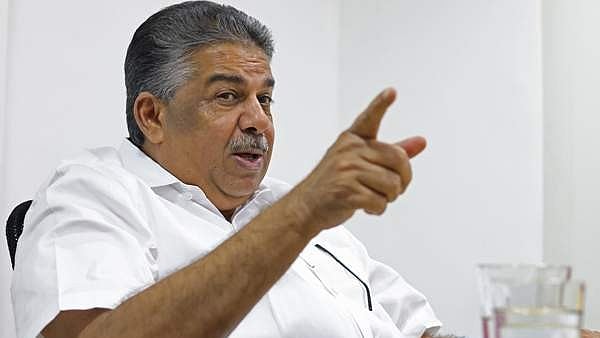 'ജി സുധാകരന് പാര്ട്ടിയുടെ ചങ്കില് കുത്തി, എന്നാൽ കെ സുധാകരൻ അങ്ങനെയല്ല': സജി ചെറിയാന്