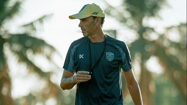 തോറ്റു തോറ്റു മടുത്തു, ബ്ലാസ്റ്റേഴ്‌സ് കോച്ചിന്റെ പണി പോയി 