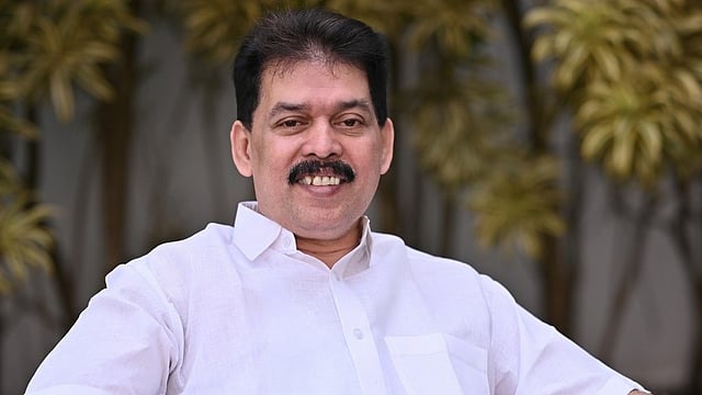ഇടതുപക്ഷം വിട്ട് കാരാട്ട് റസാഖ് വീണ്ടും മുസ്ലിം ലീഗിലേക്ക്; ഇന്ന് അംഗത്വം സ്വീകരിക്കും