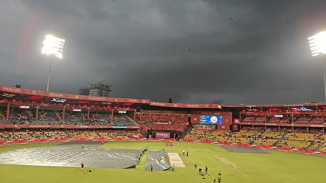 IPL 2026: ഉദ്ഘാടന മത്സരം മഴയിൽ മുങ്ങുമോ?; കാലാവസ്ഥ  റിപ്പോർട്ട് ഇങ്ങനെ 