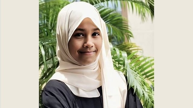 ഉറവപ്പാറ വിനോദസഞ്ചാര കേന്ദ്രത്തിലെത്തിയ 12 കാരി  ഇടിമിന്നലേറ്റ് മരിച്ചു; അച്ഛൻ ഉൾപ്പെടെ രണ്ട് പേർക്ക് പരിക്ക്