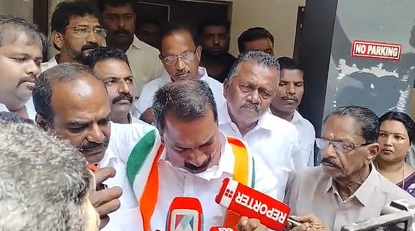 'കല്ലേലി അപ്പൂപ്പനാണേ സത്യം.. അങ്ങനൊരു കേസില്ല', അടൂരിലെ ലഘുലേഖ വിവാദത്തില് പൊട്ടിക്കരഞ്ഞ് യുഡിഎഫ് സ്ഥാനാര്ഥി