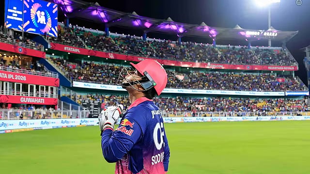 'ബുംറയെ അടിക്കുമെന്ന് പറഞ്ഞു,ചെയ്തു'; സൂര്യവംശിയുടെ ആത്മവിശ്വാസത്തെ പ്രശംസിച്ച്  ഇർഫാൻ പഠാൻ