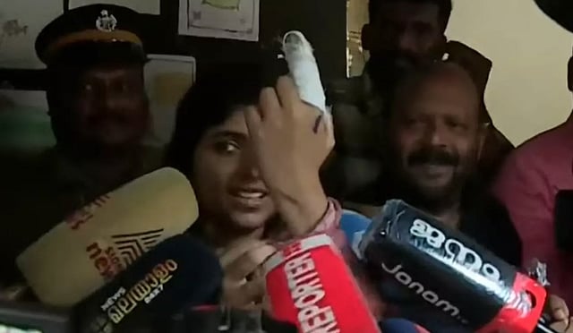വോട്ട് ചെയ്യാനെത്തിയെ യുവതിയെ തടഞ്ഞ സംഭവം; കേസെടുത്ത് ബാലാവകാശ കമ്മീഷന്
