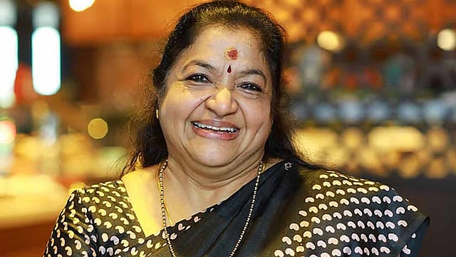 എന്റെ പാട്ടുകള്‍ ആ രണ്ട് പേരെ ആത്മഹത്യയില്‍ നിന്നും പിന്തിരിപ്പിച്ചിട്ടുണ്ട്, ഞാന്‍ പോലുമറിയാതെ...: കെഎസ് ചിത്ര 