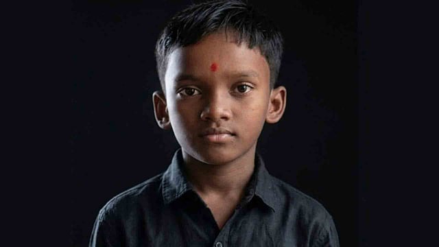 വൈദ്യുതാഘാതമേറ്റ് 12 കാരൻ മരിച്ചു; വൈബ്രേറ്ററിൽ നിന്നും ഷോക്കേറ്റതെന്ന് സംശയം