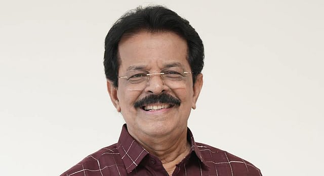 വെടിക്കെട്ടു ദുരന്തത്തില്പ്പെട്ടവര്ക്ക് സര്ക്കാര് സഹായം നല്കി, വാല്പ്പാറ അപകടത്തെ അവഗണിച്ചു: മഞ്ഞളാംകുഴി അലി