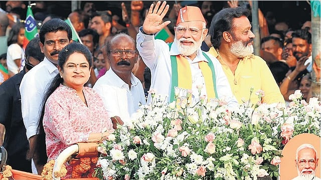 'ഒരു പദ്ധതി പോലും കൊണ്ടുവരാനായില്ല, വോട്ട് കുത്തനെ കുറഞ്ഞു'; തൃശൂരിലെ തോല്വിയില് സുരേഷ് ഗോപിക്കു വിമര്ശനം