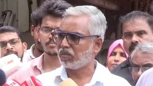 'ഷുക്കൂറിന് ഐക്യദാര്ഢ്യം'; പാലക്കാട് സിപിഎമ്മില് കൂട്ടരാജി