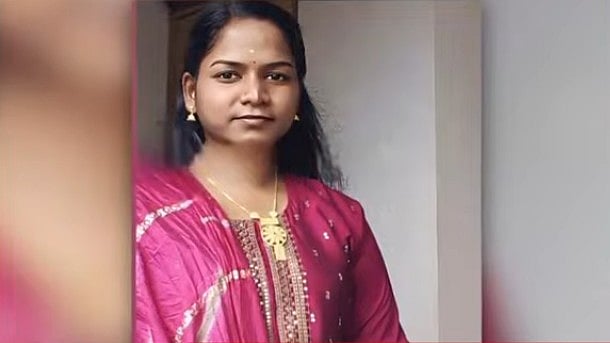 Woman ends life after fiancé dies in bike accident