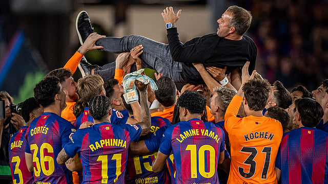 Barcelona Retain La Liga Title with 2-0 Win Over Real Madrid.