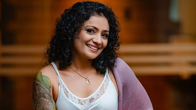 'മൂന്ന് മണ്ടന് കല്യാണങ്ങള്, എന്റെ 17 വര്ഷങ്ങള് വെറുതെ കളഞ്ഞു'; തുറന്നു പറഞ്ഞ് മീര വാസുദേവ്