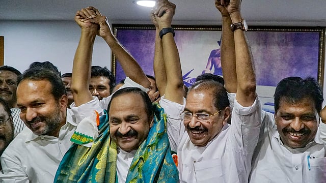 വിഡി സതീശനെ നിയമസഭാ കക്ഷി നേതാവായി തെരഞ്ഞെടുത്തപ്പോള്