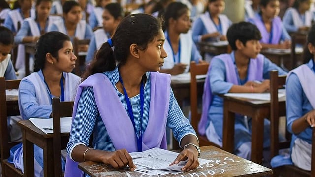 ഹയർ സെക്കൻഡറി പരീക്ഷാഫലം വൈകും ?, അധ്യാപകരുടെ നിസ്സഹകരണം തിരിച്ചടി, റിപ്പോർട്ട്