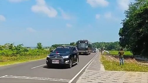 മുഖ്യമന്ത്രിയുടെ കറുത്ത ഇന്നോവ കാര് മാറുന്നു; സതീശന് ആവശ്യപ്പെട്ടത് വെള്ള ഇന്നോവ ക്രിസ്റ്റ