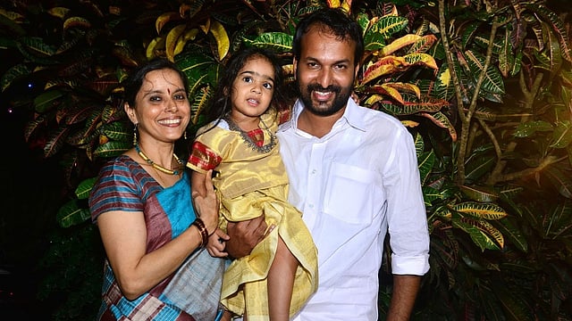 കവിത തുളുമ്പുന്ന കന്നഡ പ്രണയം; 'വരുന്നുണ്ടോ' എന്ന ചോദ്യത്തിൽ തുടങ്ങിയ പി സി വിഷ്ണുനാഥിന്റെയും കനകഹാമയുടെയും ജീവിതയാത്ര