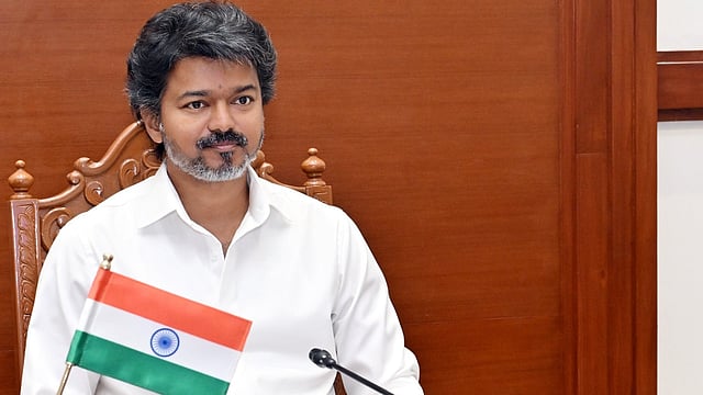 ഇത് കലക്കും! ഇനി മുതൽ തിയറ്ററുകളിൽ 5 ഷോ; തമിഴ് സിനിമാ മേഖലയ്ക്ക് ആശ്വാസവുമായി വിജയ് സർക്കാർ