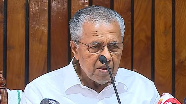 'വീടിന് മുന്നിലെ പൊലീസ് സ്റ്റേഷന്'; വിശദീകരണവുമായി പിണറായി