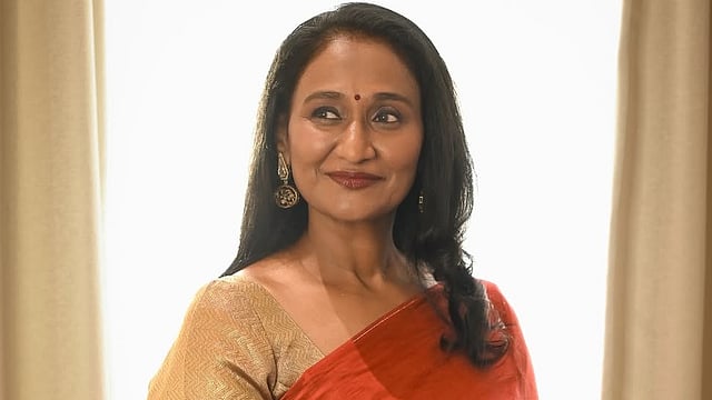താനുമായി ബന്ധമുണ്ടെന്ന് പറയാന് സെക്യൂരിറ്റി ജീവനക്കാരനെ നിര്ബന്ധിച്ചു; കുക്കുവിനെതിരെ പരാതി നല്കി മുന് മാനേജർ