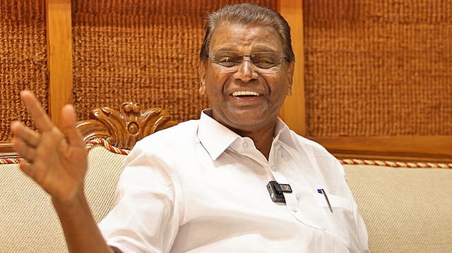Speaker Thiruvanchoor Radhakrishnan interacting with TNIE team of journal