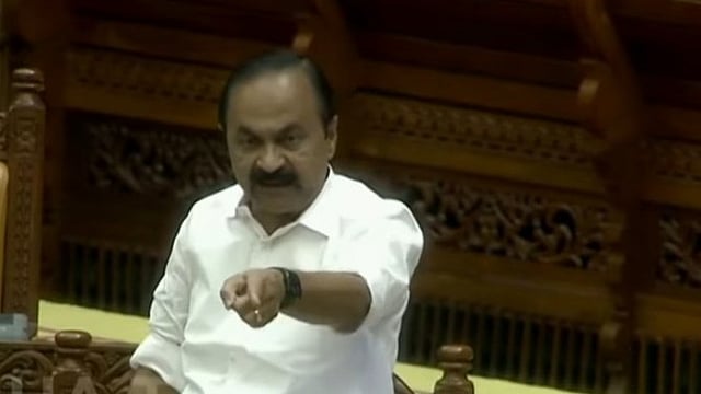 'ഒരു രഹസ്യരേഖയും പുറത്ത് പോയിട്ടില്ല, മുന്‍പ് അവതരിപ്പിച്ച പല ധവളപത്രങ്ങളും പൊളിറ്റിക്കല്‍ ഡോക്യുമെന്റ്'; വിചിത്രവാദമെന്ന് പ്രതിപക്ഷം