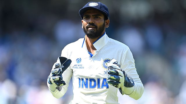 'ടെസ്റ്റ് ക്രിക്കറ്റിലെ എന്റെ അധ്യായം ഇവിടെ അവസാനിക്കുന്നു'! അപ്രതീക്ഷിത വിരമിക്കൽ പ്രഖ്യാപിച്ച് ഇന്ത്യൻ വിക്കറ്റ് കീപ്പർ; ഞെട്ടൽ