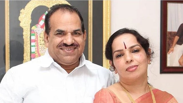 'കോടിയേരി മരിച്ച ശേഷം തിരിഞ്ഞു നോക്കിയിട്ടില്ല, കേരളത്തിലെ പിബി അംഗം വിളിച്ചാല് ഫോണ് പോലും എടുക്കില്ല'