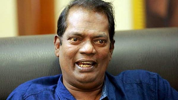 'കരൾ മാറ്റിവെക്കുന്ന അവസ്ഥയിലായ രോഗിയെ മരുന്ന് കൊടുത്തു മാറ്റി തരാം എന്ന് ബോധമുള്ള ഒരു ആയുർവേദ ഡോക്ടറും പറയില്ല'