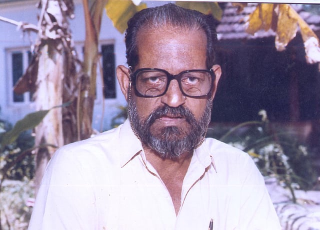 കാട്ടുമാടം നാരായണന്
