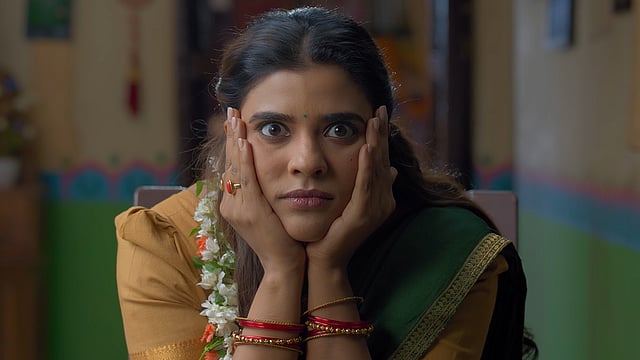 തൊട്ടാല്‍ ഷോക്കടിക്കുന്ന നായിക; 'മഗധീര' റഫറന്‍സുമായി ഐശ്വര്യ രാജേഷിന്‍റെ 'ഓ സുകുമാരി'; ടീസർ 