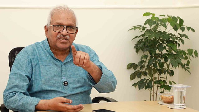 2031ല് എന്തു സംഭവിക്കും എന്നതില് ഉത്കണ്ഠ; ബംഗാള് നമുക്ക് മുന്നിലുണ്ട് : പി ജയരാജന്