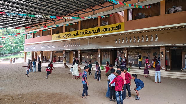 അട്ടപ്പാടിയിലെ തൊഴിലുറപ്പ് വേതന കുടിശ്ശിക ഉടൻ നൽകണം, വിദ്യാർഥികളുടെ യൂണിഫോം പ്രതിസന്ധിയ്ക്കും പരിഹാരം; ഇടപെട്ട് മനുഷ്യാവകാശ കമ്മിഷൻ 