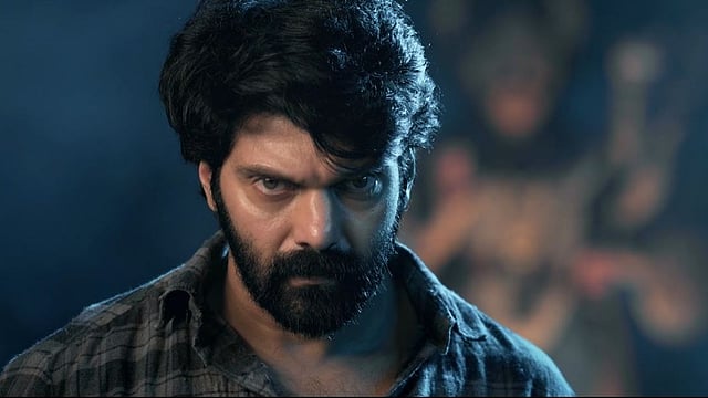 'ചോര കൊണ്ടുള്ള കടം ചോര കൊണ്ടേ ഞങ്ങള്‍ തീര്‍ത്തിട്ടുള്ളൂ'; മലയാളത്തിലേക്ക് ആര്യയുടെ മടങ്ങി വരവ്; 'അനന്തന്‍ കാട്' ട്രെയ്‌ലര്‍ 