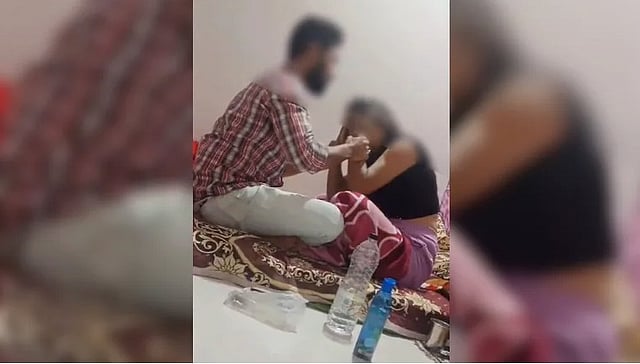 'എന്നെ വിടൂ, കരഞ്ഞുപറഞ്ഞ് 24-കാരി'; വ്യോമസേനാ ഉദ്യോഗസ്ഥന്റെ ഭാര്യയെ പീഡിപ്പിച്ചു; ഭീഷണിപ്പെടുത്തി നിർബന്ധിത മതപരിവർത്തനം; 2 പേർ പിടിയിൽ