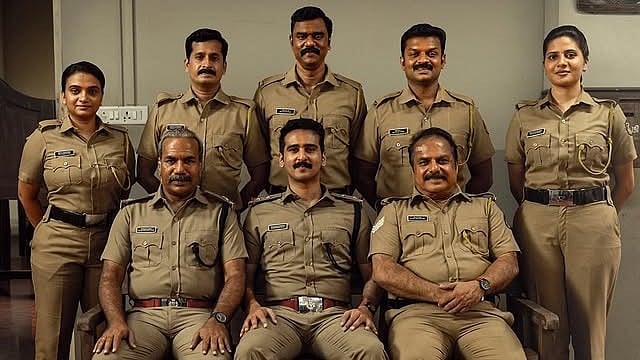 'കൃഷ്ണേട്ടാ എന്നൊരു നൂറുവട്ടം വിളിച്ച് വെറുപ്പിച്ചിട്ടുണ്ട്! ക്ലൈമാക്സ് രക്ഷിച്ച സിനിമ'; 'ദൃഢം' ഒടിടി റിലീസിന് പിന്നാലെ പ്രേക്ഷകർ