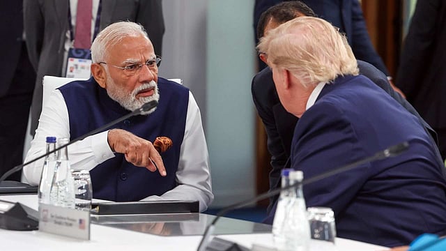 'ഇന്ത്യക്കാര്ക്കും ജീവന് നഷ്ടമായി'; ട്രംപ് വേദിയിലിരിക്കെ ആശങ്ക പങ്കുവച്ച് മോദി