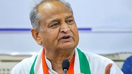 ആര്എസ്എസിനെ വളര്ത്തിയത് കോണ്ഗ്രസ്; ബിജെപിക്ക് കീഴില് ഇന്ത്യ 'ഹിന്ദുരാഷ്ട്രം' ആയി: ഗെഹ്ലോട്ട്