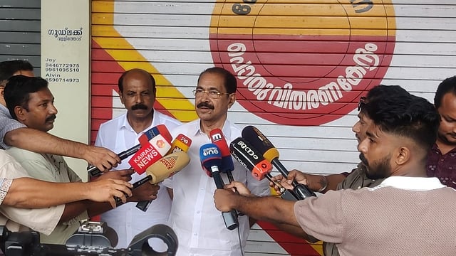 'ഇരട്ടപ്പദവി ഒന്നിച്ച് കൊണ്ടുപോകാൻ പ്രയാസം'; കെപിസിസി അധ്യക്ഷസ്ഥാനം ഒഴിയാൻ സന്നദ്ധത അറിയിച്ച്  അഡ്വ. സണ്ണി ജോസഫ്