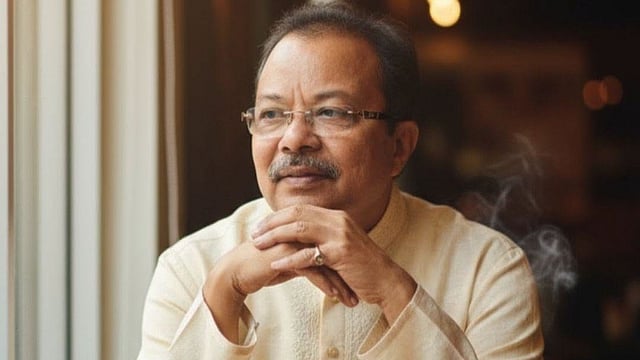 മമത ബാനര്ജിയെ മാറ്റി; അരൂപ് റോയ് തൃണമൂല് അധ്യക്ഷന്; അഭിഷേകിനെ സസ്പെന്ഡ് ചെയ്തു