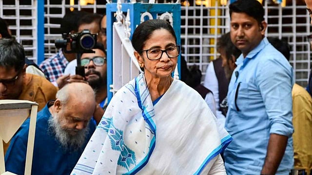 'അധ്യക്ഷ മമത തന്നെ'; ഭാരവാഹി പട്ടിക തെരഞ്ഞെടുപ്പ് കമ്മീഷന് കൈമാറി തൃണമൂല് കോണ്ഗ്രസ്