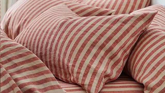 Pillow cleaning tips
