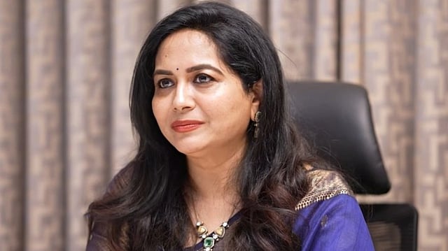 'എന്റെ ശരീരം എന്റെ അവകാശം, അവന്റെ കണ്ണ് അവന്റെ അവകാശം'; ഫെമിനിസത്തെക്കുറിച്ച് വിവാദ പരാമർശം നടത്തി ഗായിക, വിമർശനം