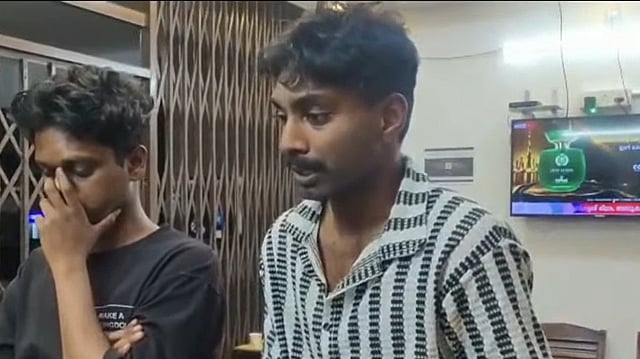 വേദനസംഹാരി ഗുളികകള് ലായനിയില് ലയിപ്പിച്ച് കുത്തിവെക്കും; കഞ്ചാവും മരുന്നും സിറിഞ്ചുകളുമായി രണ്ട് യുവാക്കള് പിടിയില്