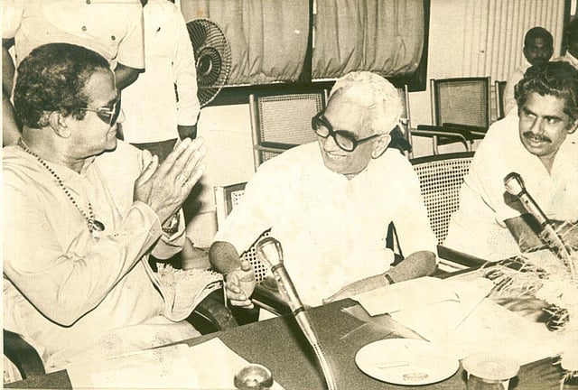 കെ കരുണാകരന്