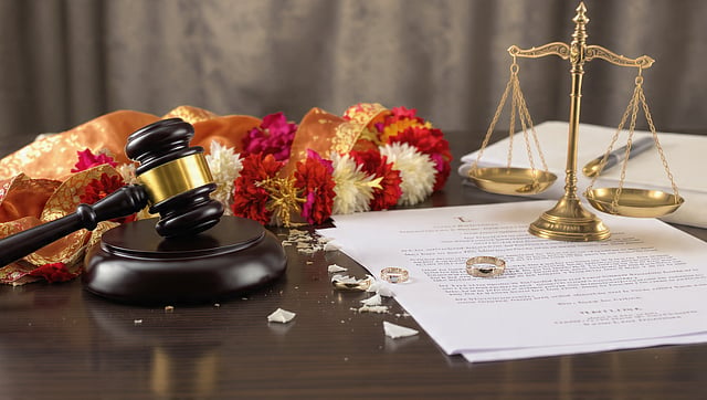 Do not advise victims of dowry harassment to remain in the marriage