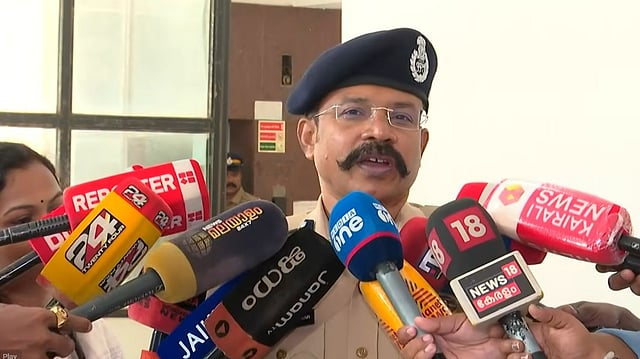 'ടിനി ടോമും അൻസിബയും തമ്മിൽ പല പ്രശ്നങ്ങൾ; തർക്കങ്ങൾ സംഘടന തന്നെ പരിഹരിക്കട്ടെ, ഉത്തരവ് കിട്ടിയാലുടൻ കേസെടുക്കും'; കമ്മീഷണർ 
